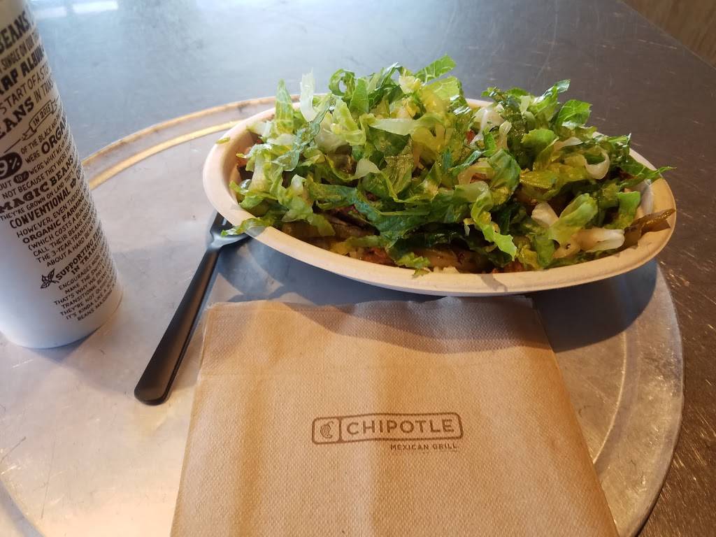 Chipotle Mexican Grill | restaurant | 4100 Humber Rd Ste 108, Winterville, NC 28590, USA | 2523530111 OR +1 252-353-0111