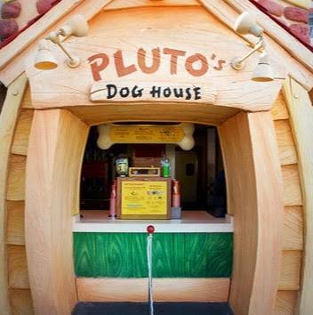 Plutos Dog House | meal takeaway | 1313 S Harbor Blvd, Anaheim, CA 92802, USA | 7147813463 OR +1 714-781-3463