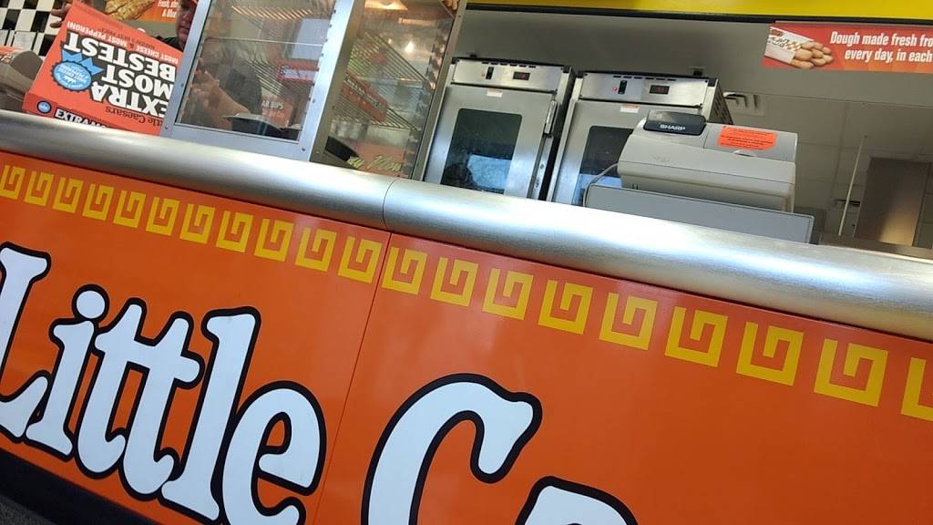 Little Caesars Pizza | meal takeaway | 921 E 4th Ave, Hutchinson, KS 67501, USA | 6202596771 OR +1 620-259-6771