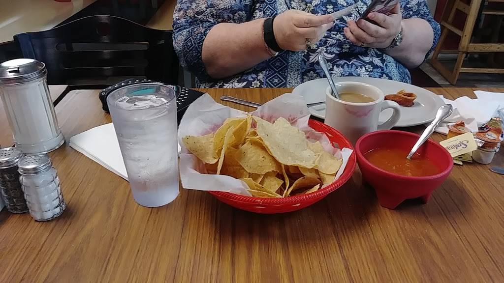 El Emperador Mexican Restaurant | restaurant | 601 W Main St, Tomball, TX 77375, USA | 2813575492 OR +1 281-357-5492