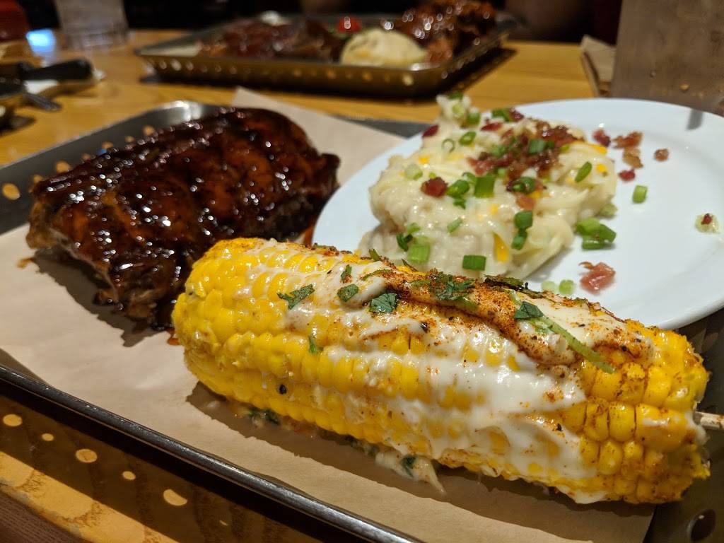 Chilis Grill & Bar | restaurant | 6109 NW Cache Rd, Lawton, OK 73505, USA | 5802500088 OR +1 580-250-0088