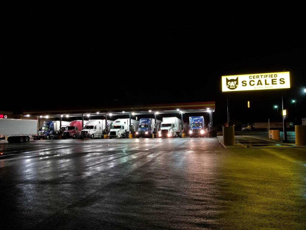 Pilot Travel Center | restaurant | 1101 Gateway Ave, Mauston, WI 53948, USA | 6088473321 OR +1 608-847-3321