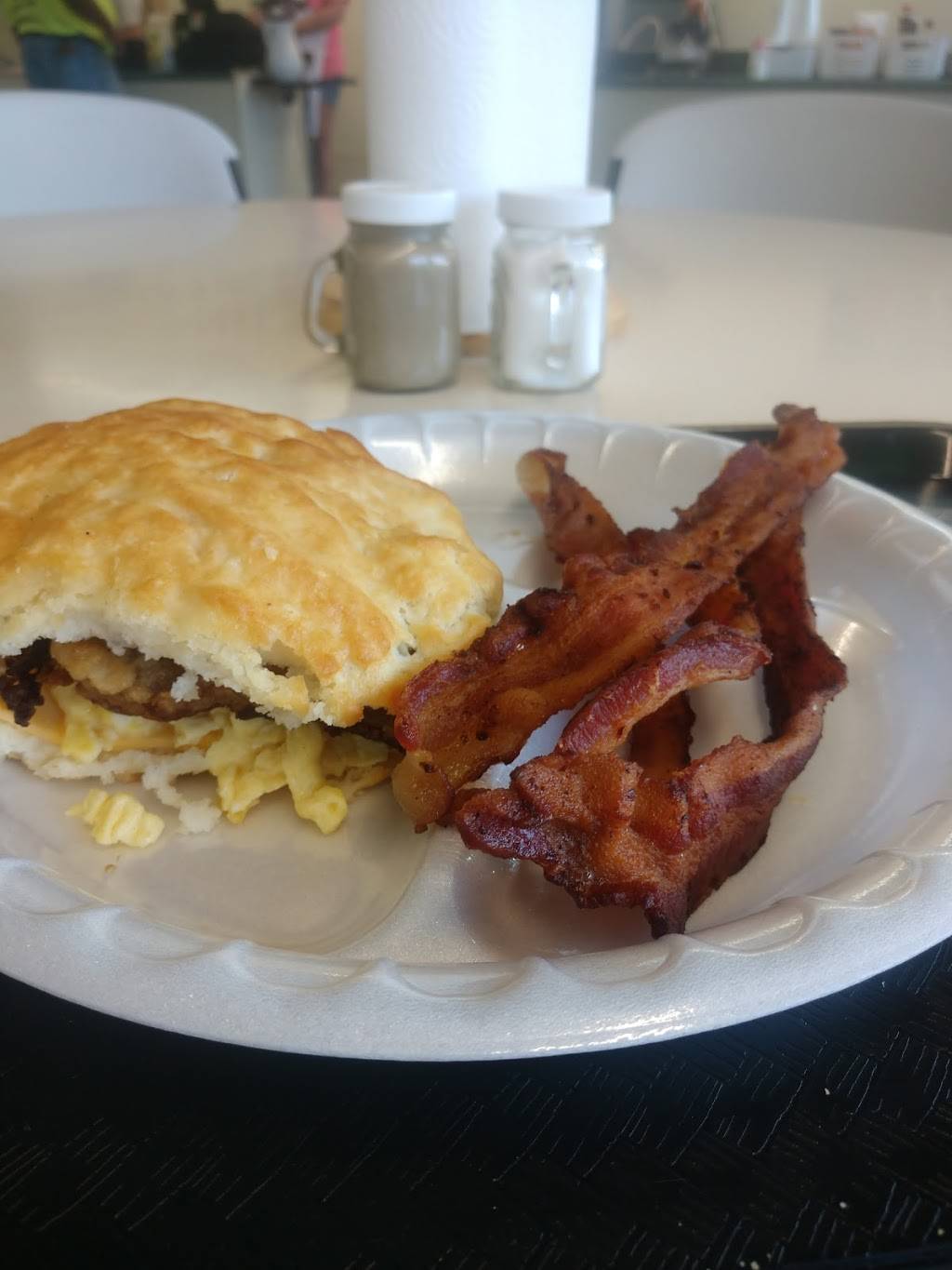 Angies Place | restaurant | 10336 Hull Colbert Rd, Hull, GA 30646, USA | 7065466141 OR +1 706-546-6141