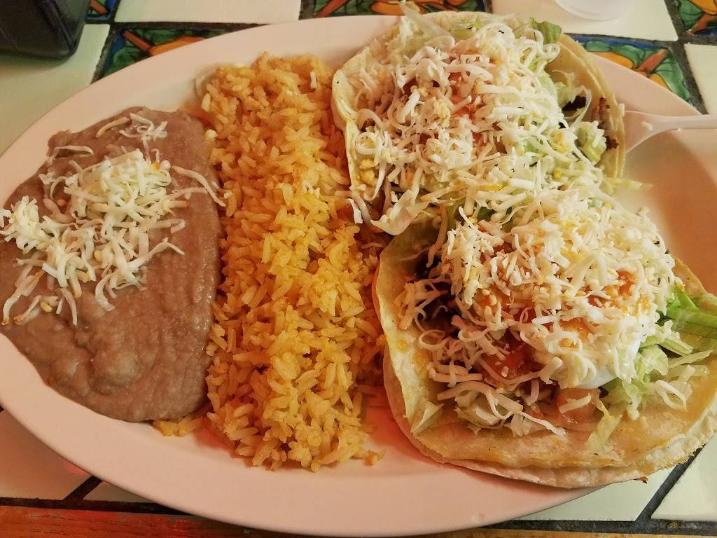Burrito House | restaurant | 3718 N Elston Ave, Chicago, IL 60618, USA | 7732799111 OR +1 773-279-9111