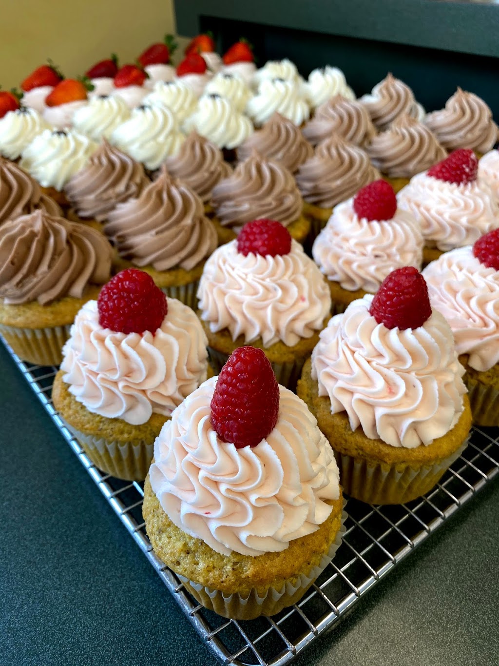 Sea Salt & Cinnamon | bakery | 6400 S 560 E Rd, Selma, IN 47383, USA | 7274814024 OR +1 727-481-4024