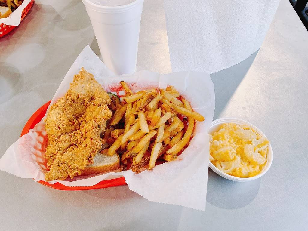 Iras Chicken | restaurant | 107 S Main St, Greer, SC 29650, USA | 8646555046 OR +1 864-655-5046