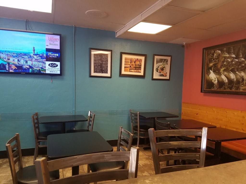 Noodle Head | restaurant | 880 E 13th Ave, Eugene, OR 97401, USA | 5417621970 OR +1 541-762-1970