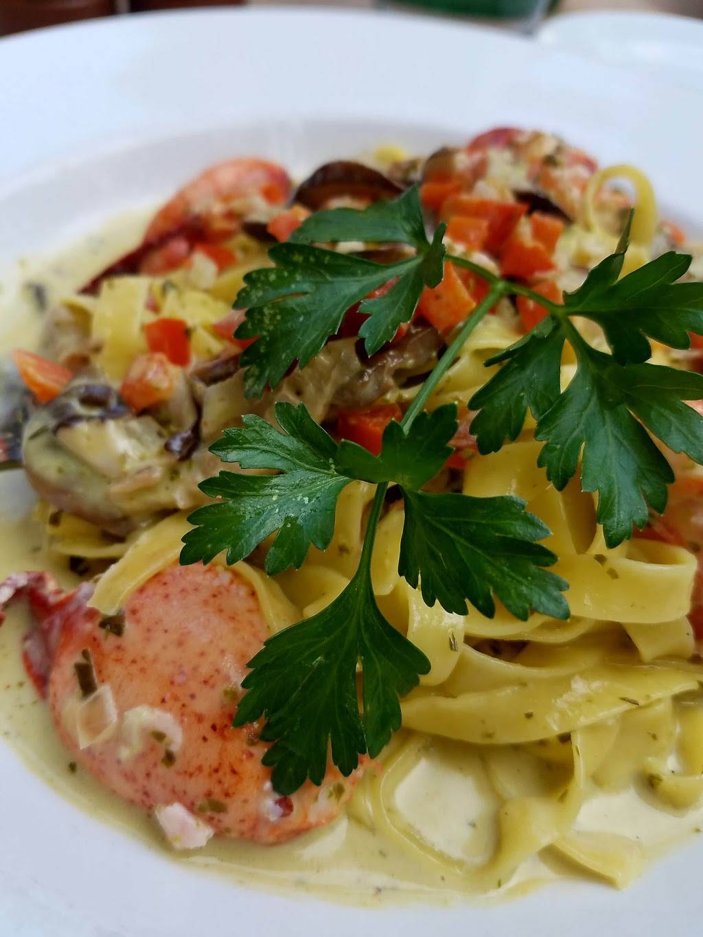 Montecito Wine Bistro | restaurant | 516 San Ysidro Rd, Montecito, CA 93108, USA | 8059697520 OR +1 805-969-7520