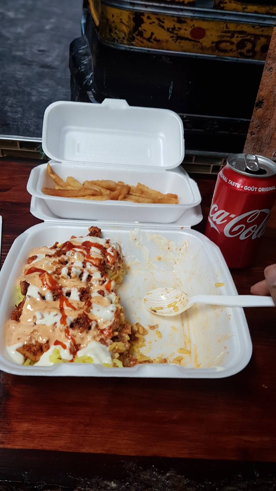 Shawarma By Sector 17 | restaurant | 545 Steeles Ave W, Brampton, ON L6Y 4E7, Canada | 9054549000 OR +1 905-454-9000