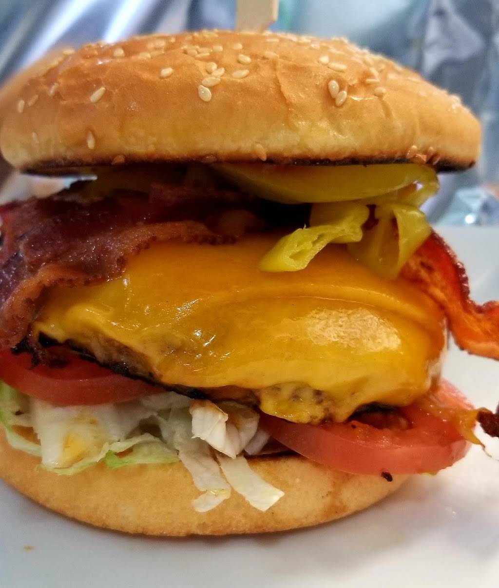 Here & there Grill | restaurant | 330-398 Dayton St, Edmonds, WA 98020, USA | 2064597414 OR +1 206-459-7414