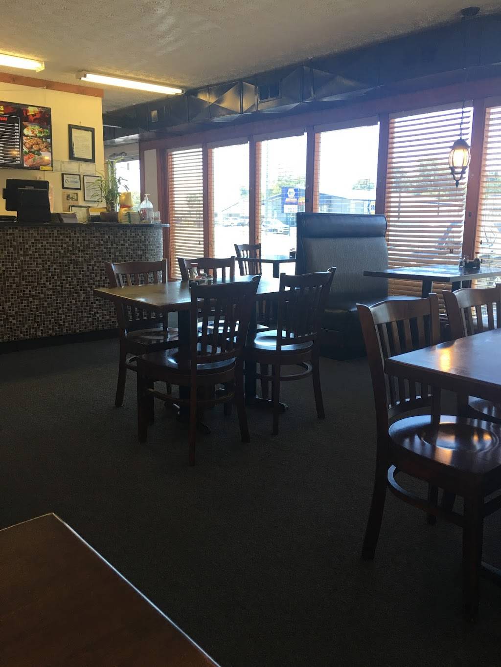 Mr. Wok Chinese Hibachi Grill | restaurant | 725 Clinch Ave, Clinton, TN 37716, USA | 8654575616 OR +1 865-457-5616