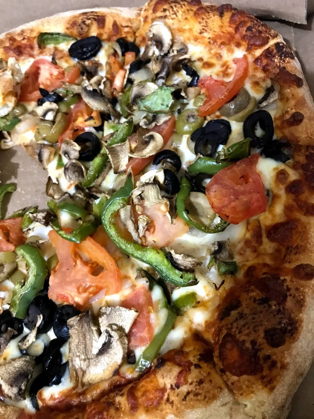 Dominos Pizza | meal delivery | 2595 Rue Fleury E, Montréal, QC H2B 1L7, Canada | 5144398990 OR +1 514-439-8990