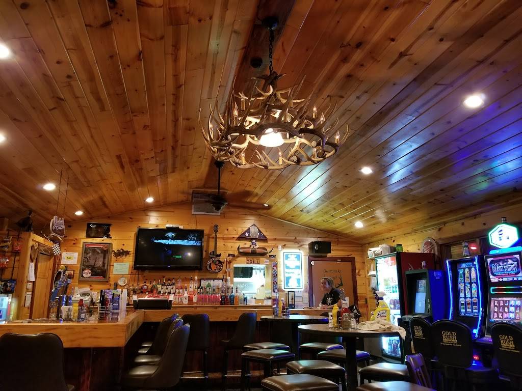 Gunsmoke Grill | restaurant | 249 East, IL-71, Cedar Point, IL 61316, USA | 8154464017 OR +1 815-446-4017