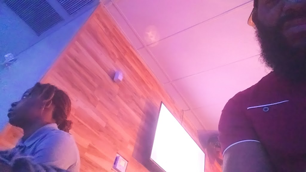 Vibez Cocktails And Eatery | restaurant | 326 Azalea Rd, Mobile, AL 36609, USA | 2512870297 OR +1 251-287-0297