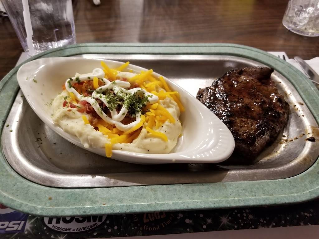 Hosss Steak & Sea House | restaurant | 1948 Leesburg Grove City Rd, Grove City, PA 16127, USA | 7247484099 OR +1 724-748-4099