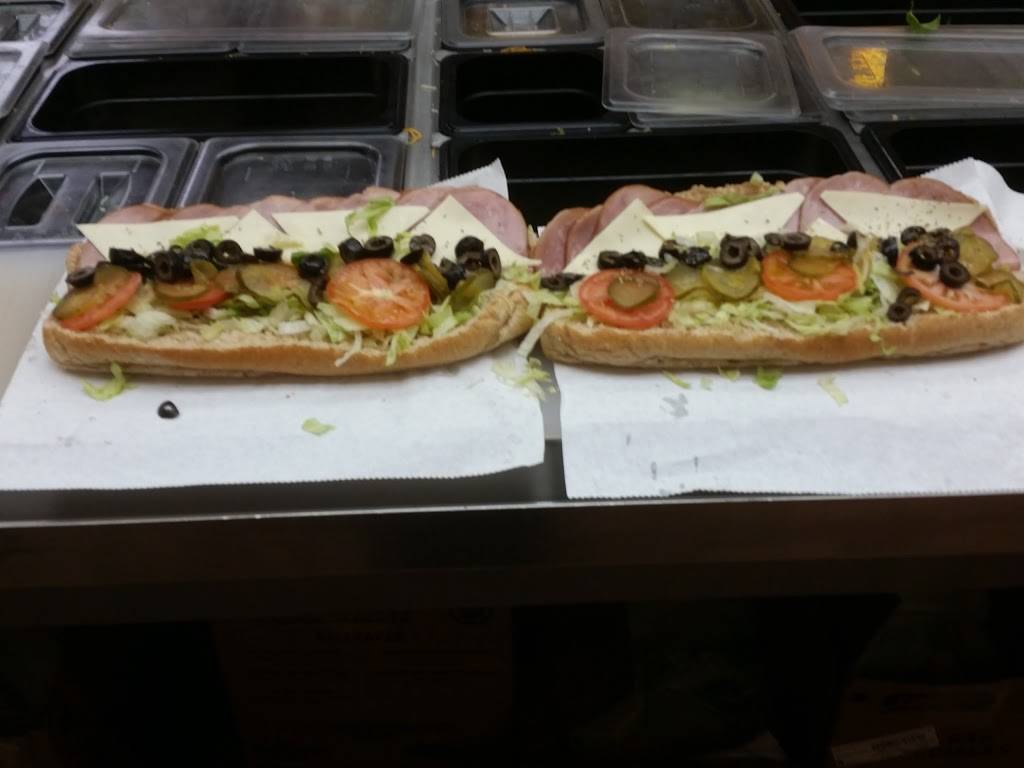Subway Restaurants | restaurant | 361 S Illinois Ave, Oak Ridge, TN 37830, USA | 8654818060 OR +1 865-481-8060