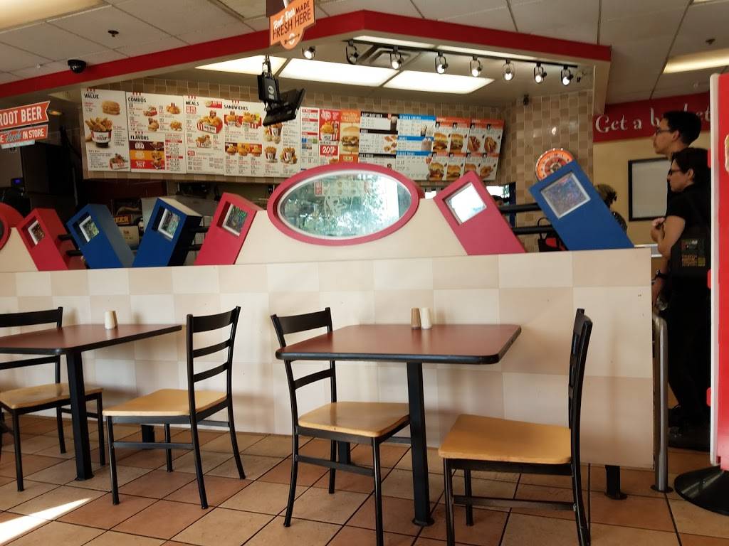 KFC | restaurant | 1560 E F St, Oakdale, CA 95361, USA | 2098472828 OR +1 209-847-2828
