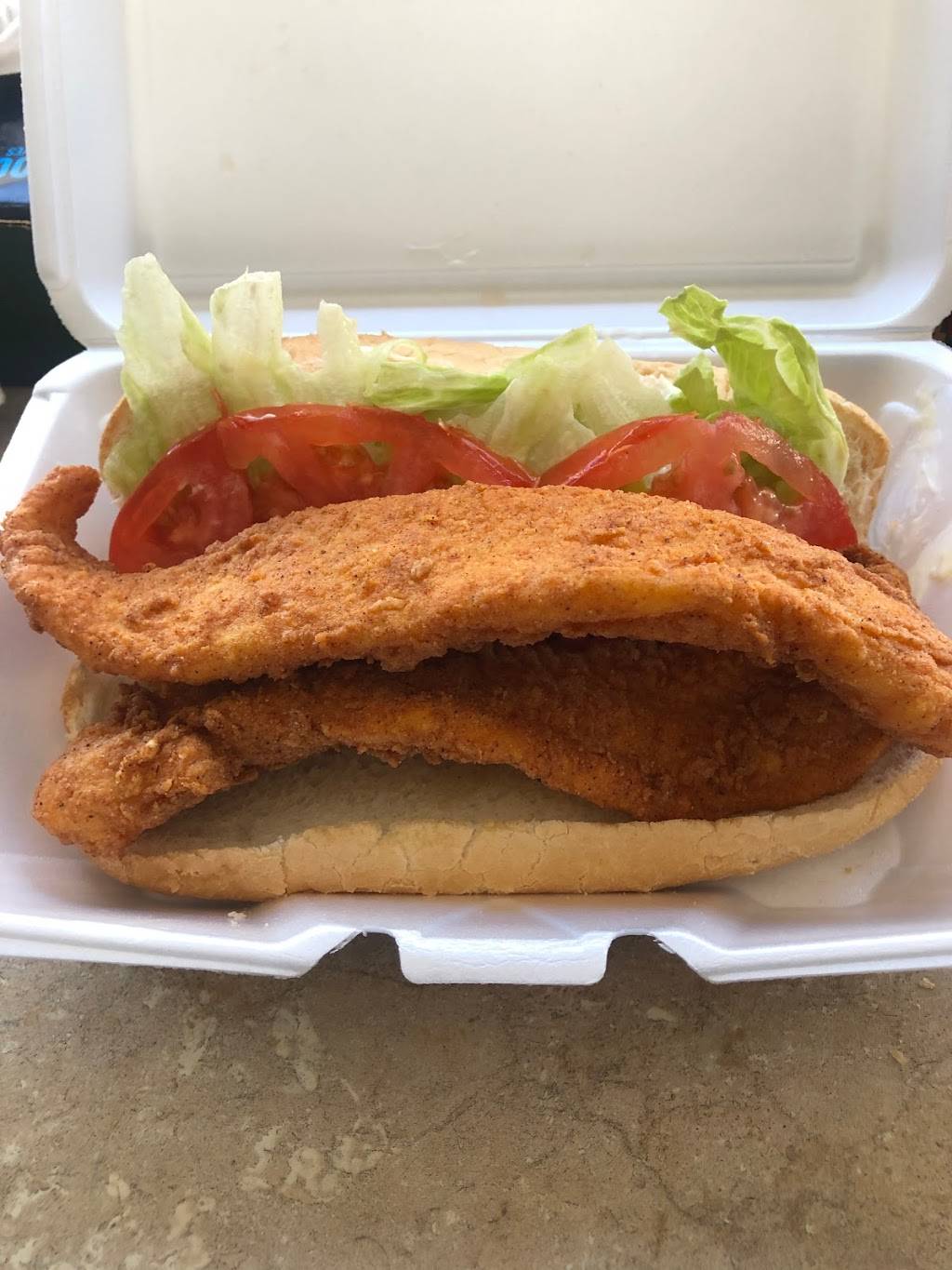 Js Delightful Diner | restaurant | 2074 Smith Mountain Lake Pkwy, Huddleston, VA 24104, USA | 5402973252 OR +1 540-297-3252