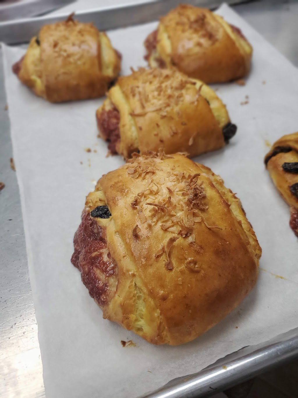 La Casa Del Pandebono Bakery | bakery | 2724 S Chickasaw Trail, Orlando, FL 32829, USA | 4074402882 OR +1 407-440-2882