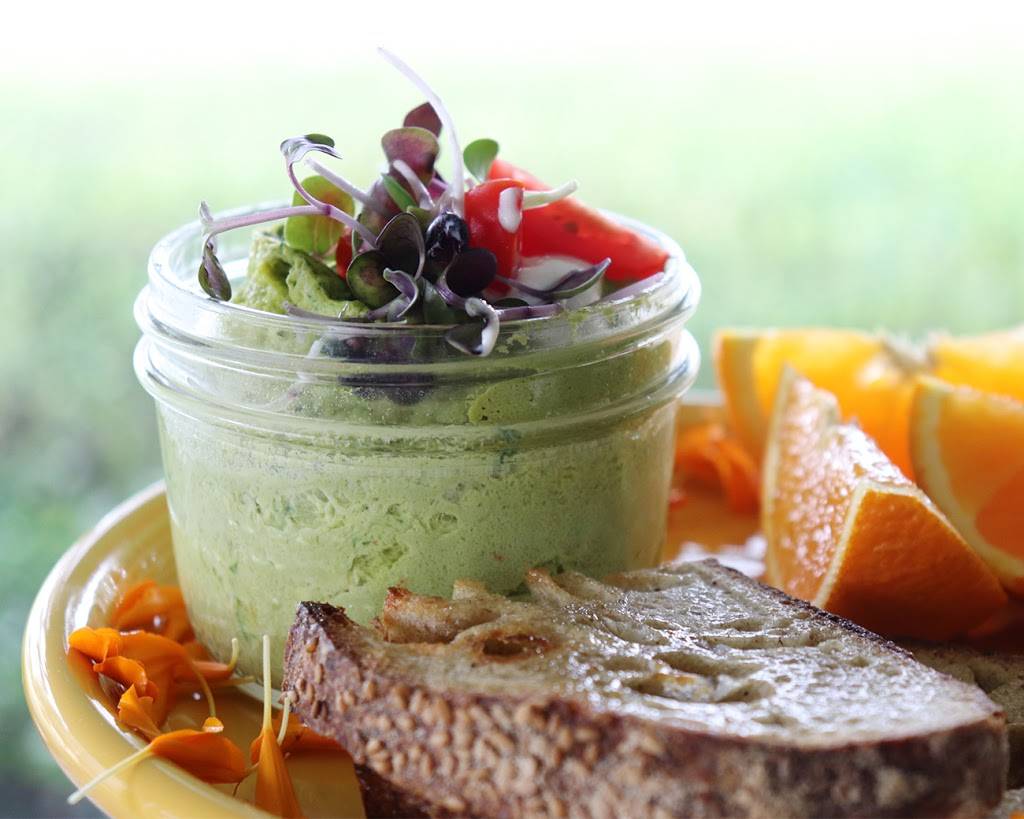 Pondi Café | restaurant | 1370 Southmore Blvd, Houston, TX 77004, USA | 7134969925 OR +1 713-496-9925