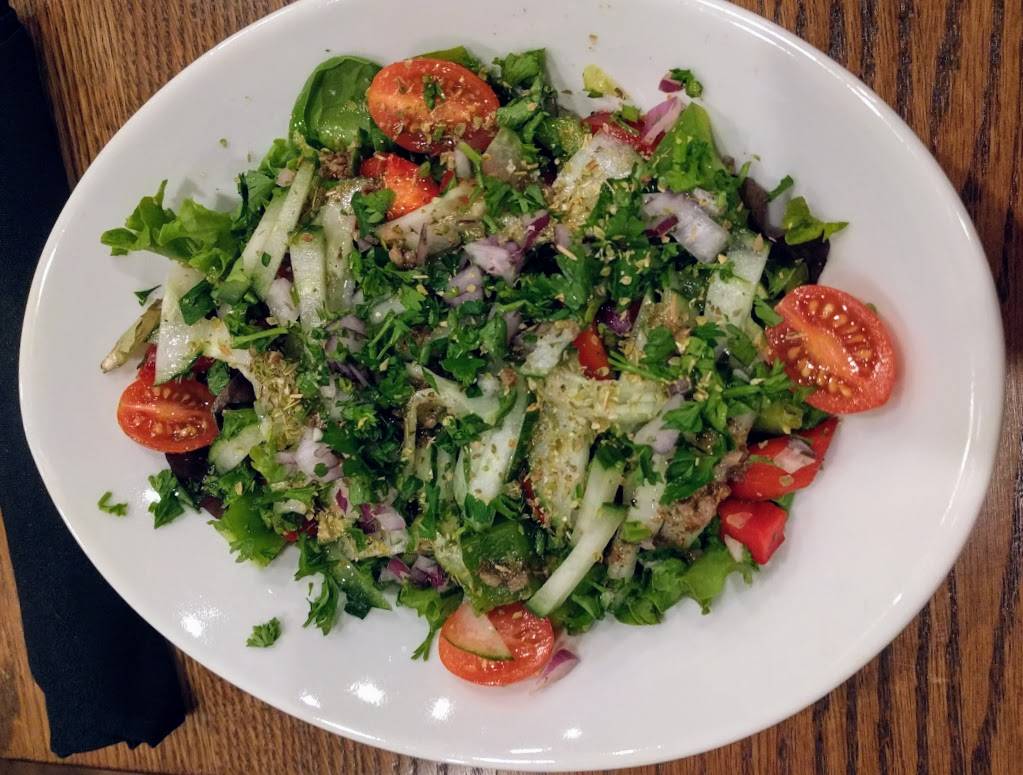 Aladdins Grill | restaurant | 148 Squire Rd, Revere, MA 02151, USA | 7812894670 OR +1 781-289-4670