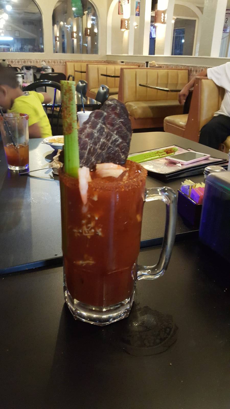 Ciros Sea & Mexican Food | restaurant | 3710 Montana Ave, El Paso, TX 79903, USA | 9155645578 OR +1 915-564-5578