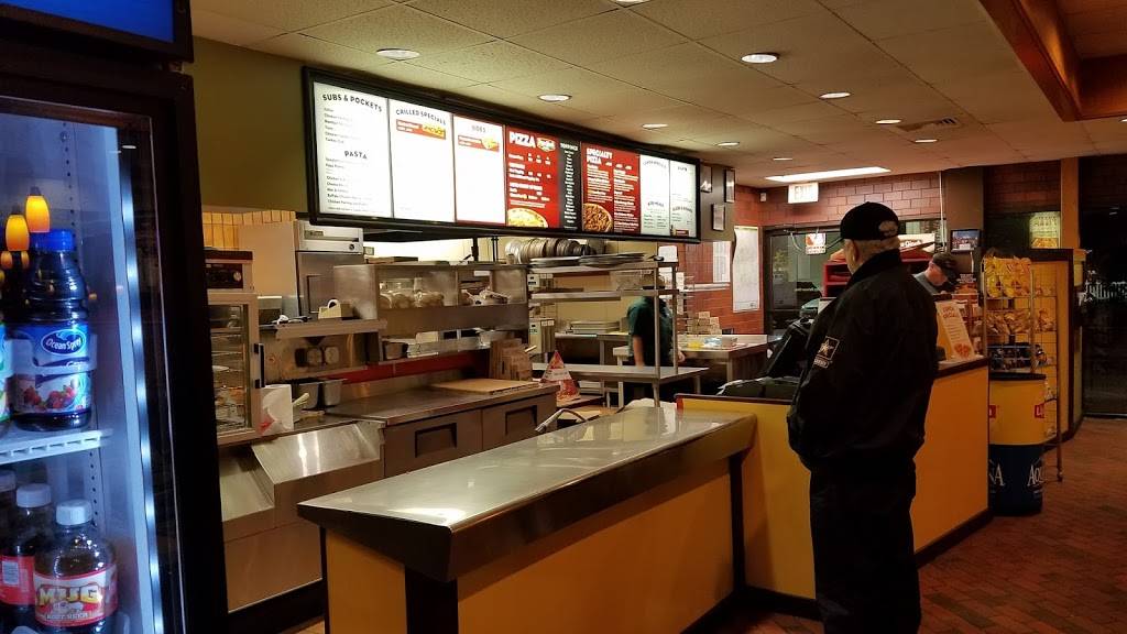 Papa Ginos | restaurant | 8 Commercial St, Foxborough, MA 02035, USA | 5085436100 OR +1 508-543-6100