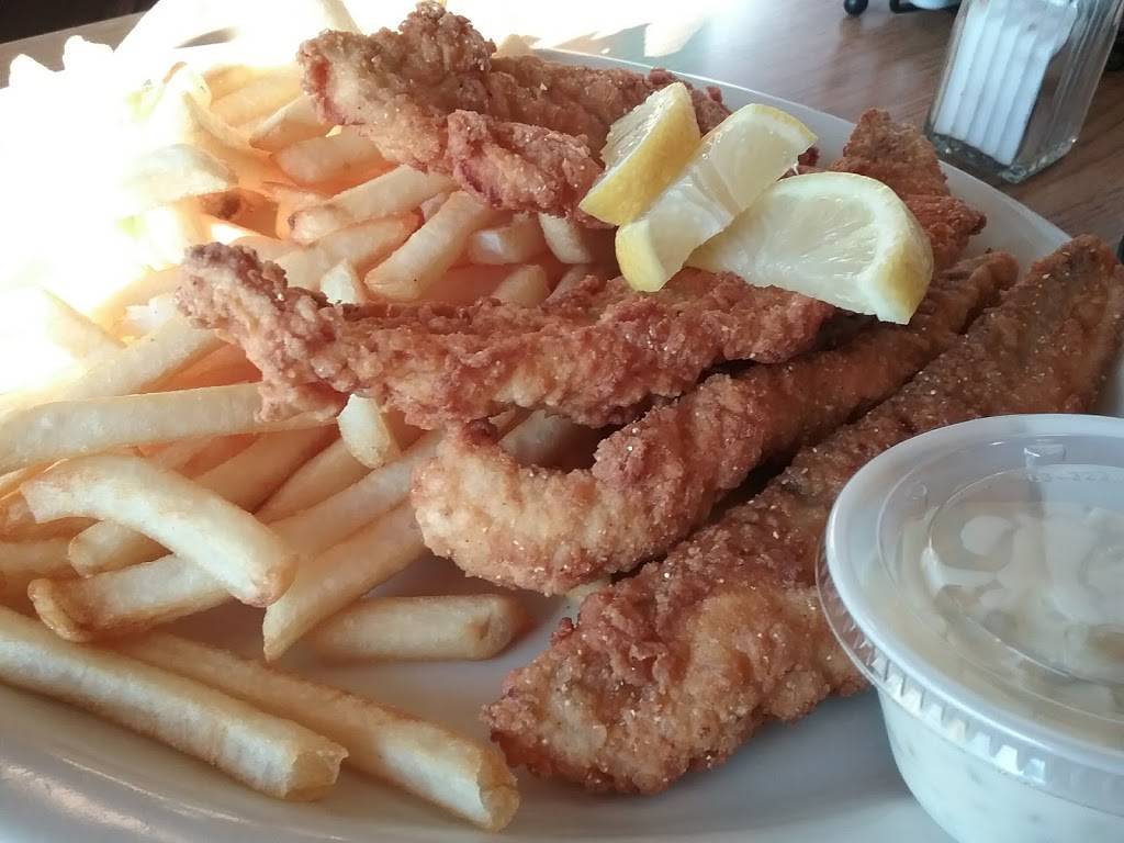 Tonys Fashion Square | restaurant | 4880 Fashion Square Blvd, Saginaw, MI 48604, USA | 9892498669 OR +1 989-249-8669