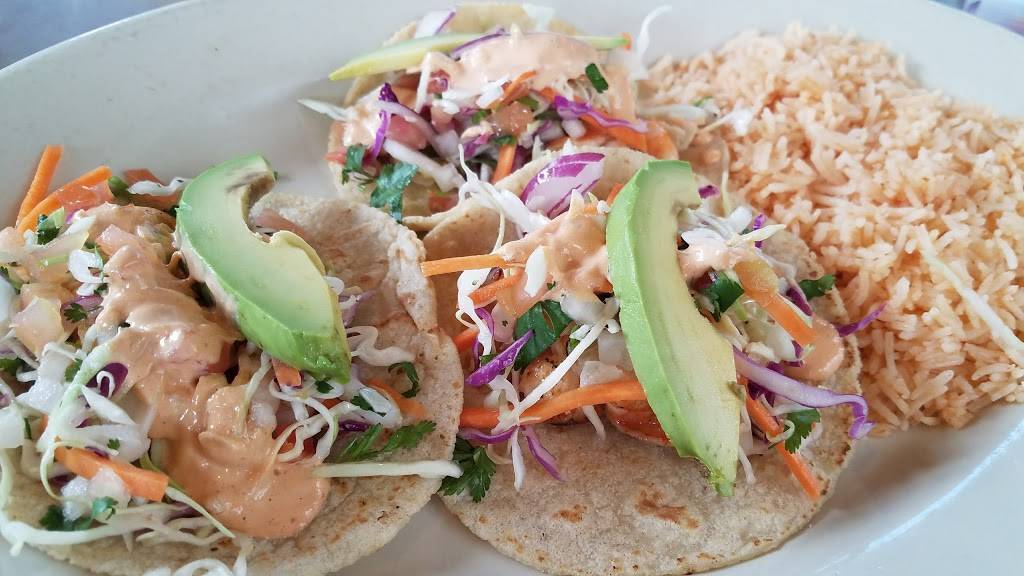 Palapas Seafood Bar | restaurant | 1418 Greenville Ave, Dallas, TX 75206, USA | 2148243000 OR +1 214-824-3000