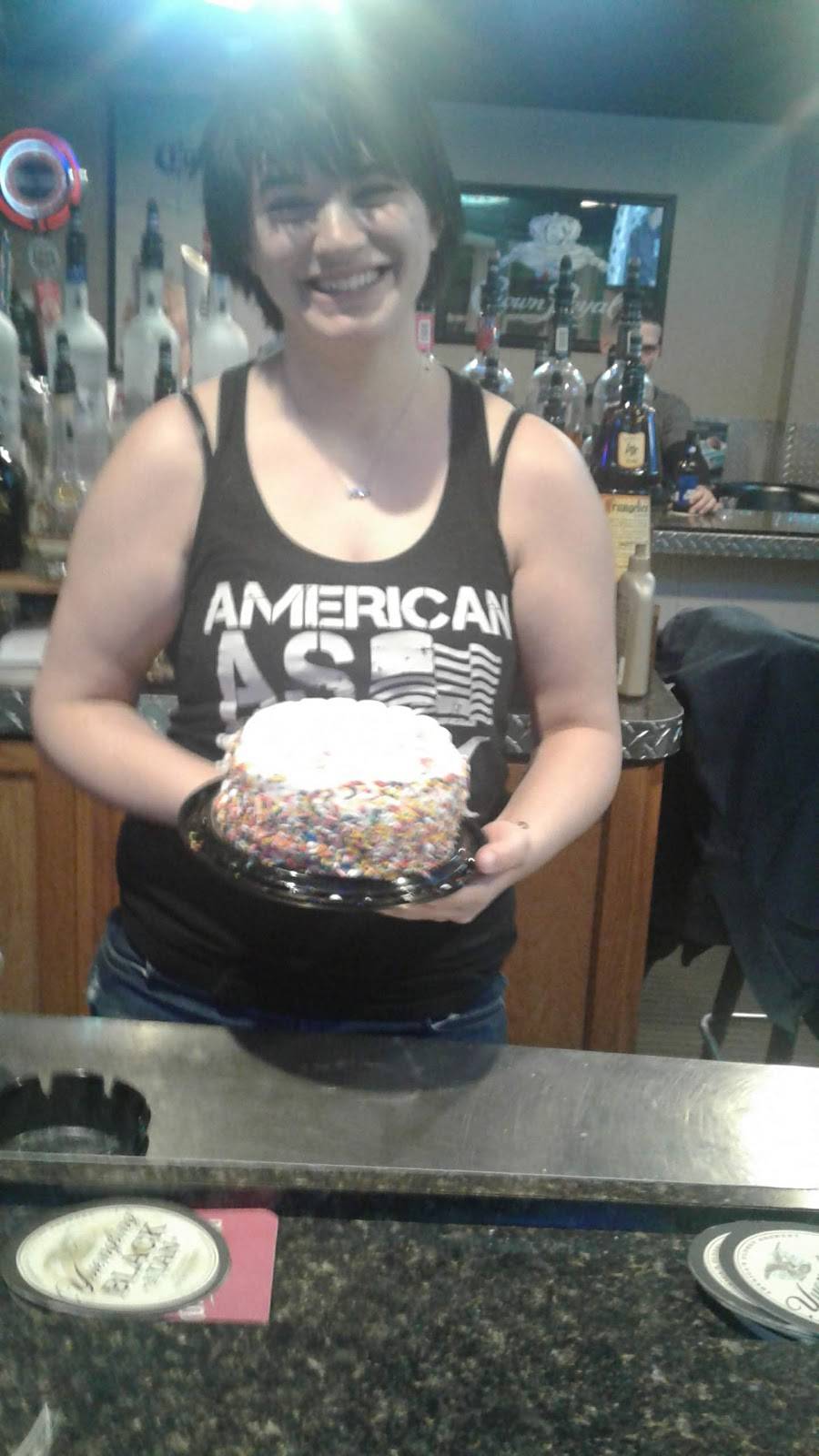 K Ville Pub Bar & Grill | restaurant | 123 E North St, Kendallville, IN 46755, USA | 2603491677 OR +1 260-349-1677