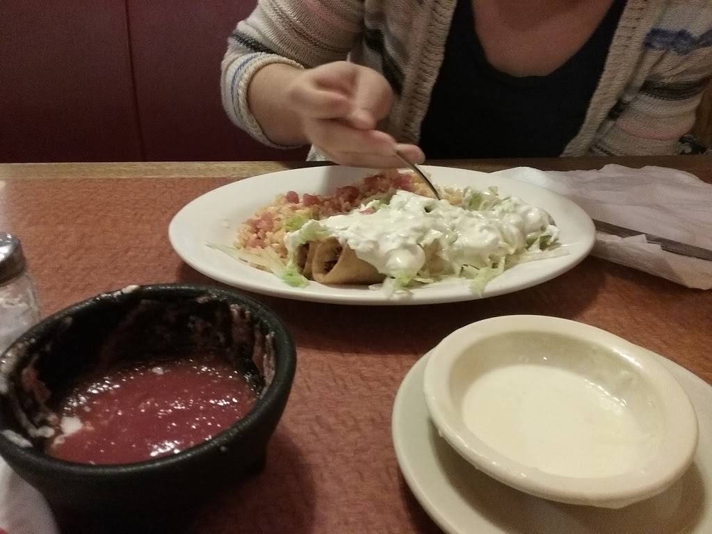 El Potrillo | restaurant | 4440, 1142 Volunteer St, Church Hill, TN 37642, USA | 4233577305 OR +1 423-357-7305