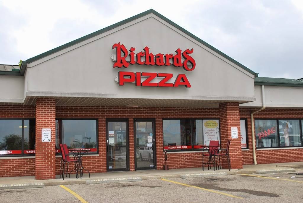 Richards Pizza | restaurant | 20 American Way, Monroe, OH 45050, USA | 5133600066 OR +1 513-360-0066