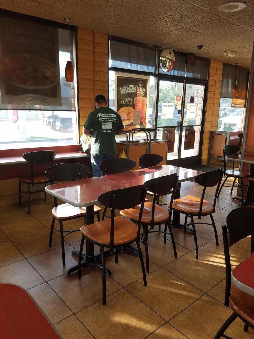 Jack in the Box | restaurant | 9515 Central Ave, Montclair, CA 91763, USA | 9096247625 OR +1 909-624-7625