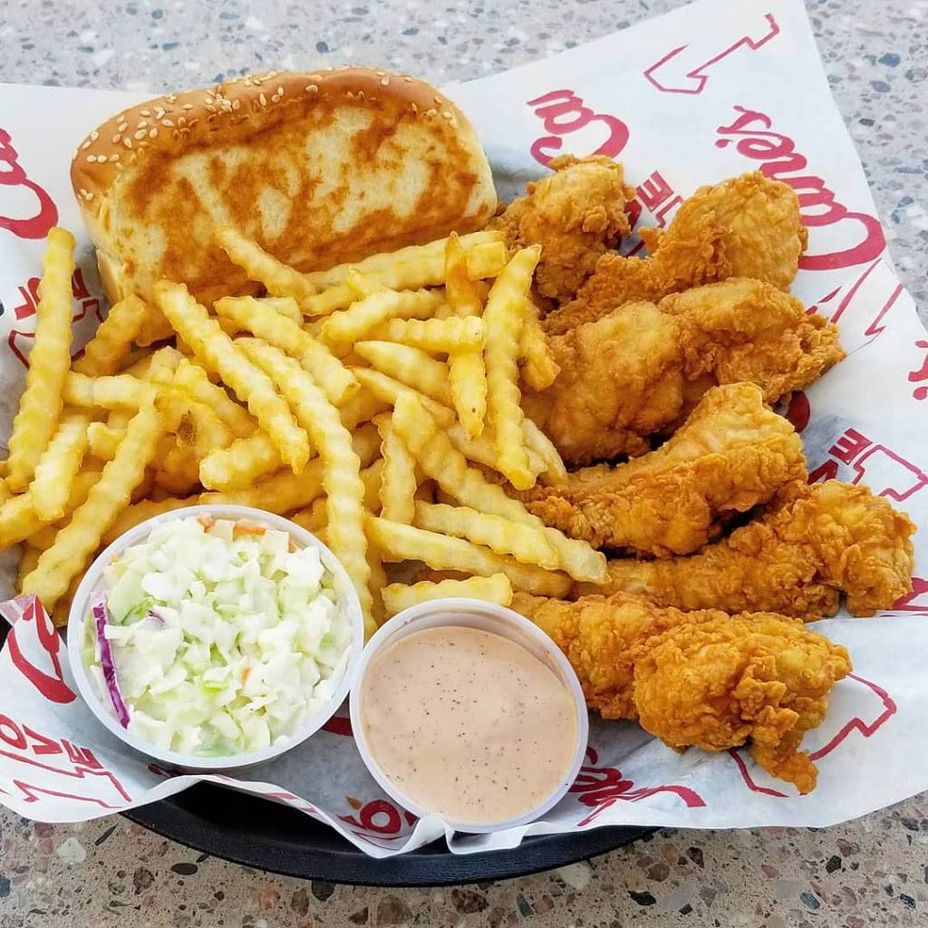 Raising Canes Chicken Fingers | meal takeaway | 960 E University Dr, Tempe, AZ 85281, USA | 4806963497 OR +1 480-696-3497