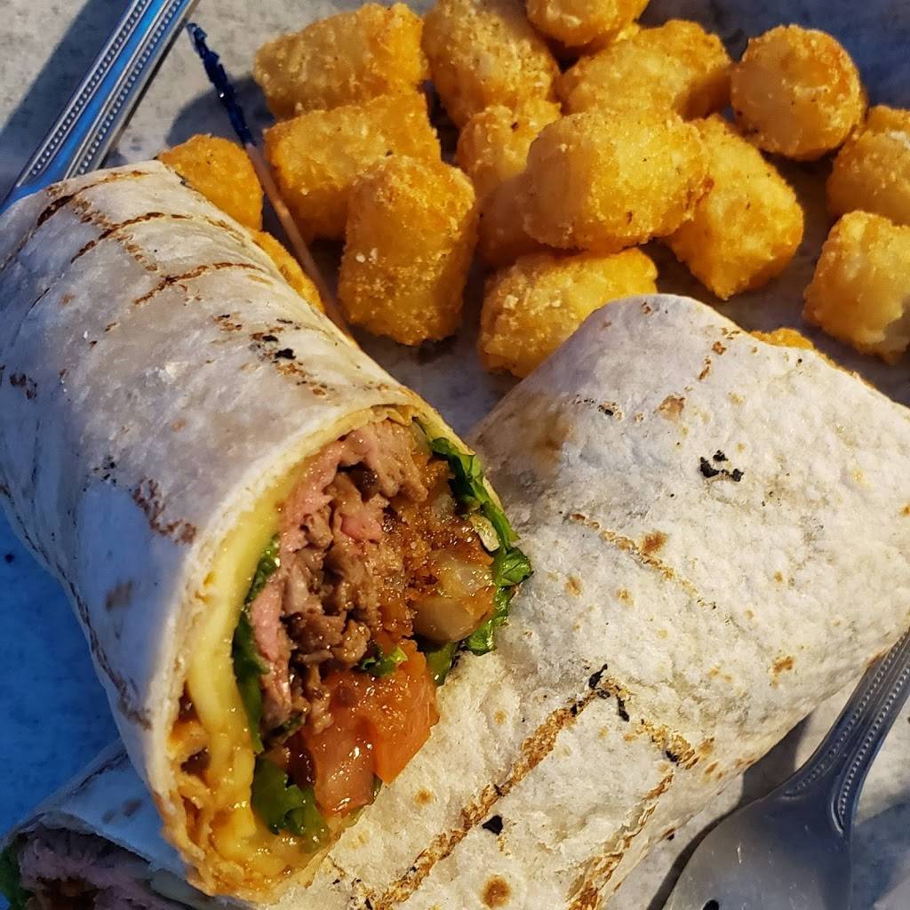 Wave Bar and Grille | restaurant | 3309 N Chapel Hill Rd, Johnsburg, IL 60051, USA | 8156796543 OR +1 815-679-6543