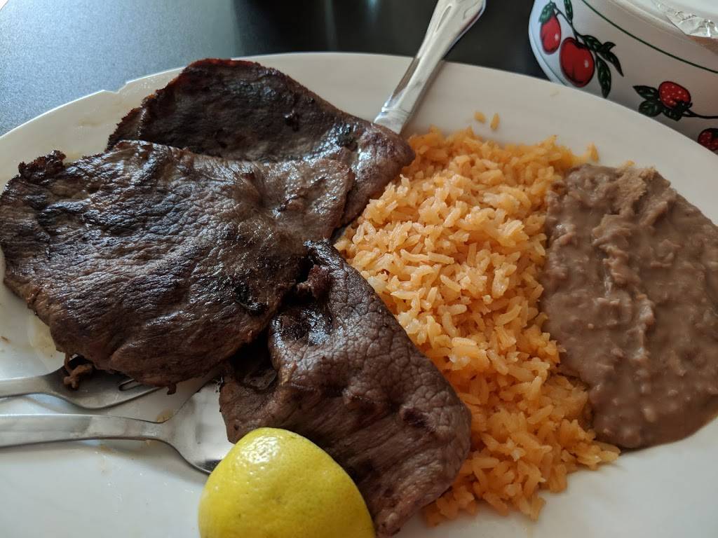 Tacqueria La Bomba | restaurant | 1137 2nd St, Webster City, IA 50595, USA | 5158350632 OR +1 515-835-0632