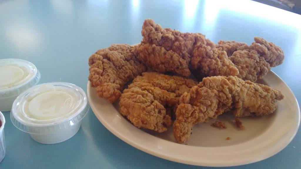 Toms Original Super Burgers | restaurant | 201 W Foothill Blvd, Rialto, CA 92376, USA | 9098202354 OR +1 909-820-2354