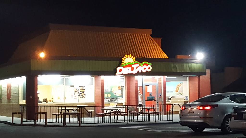 Del Taco | meal takeaway | 17292 Main St, Hesperia, CA 92345, USA | 7602448262 OR +1 760-244-8262