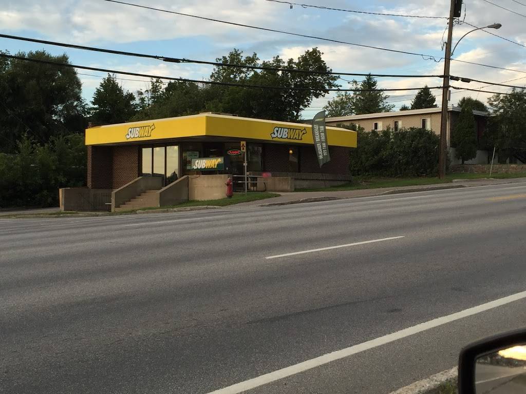 Subway | restaurant | 999 Boulevard Albiny Paquette, Mont-Laurier, QC J9L 1M2, Canada | 8196236250 OR +1 819-623-6250