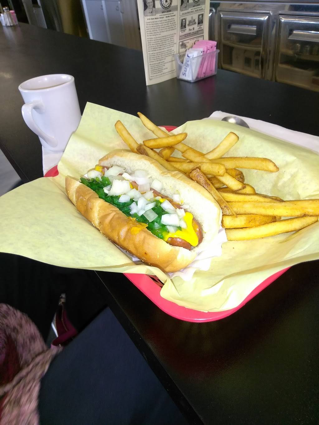 Old Town Burger & Breakfast | restaurant | 813 W Main St, Battle Ground, WA 98604, USA | 3606660522 OR +1 360-666-0522