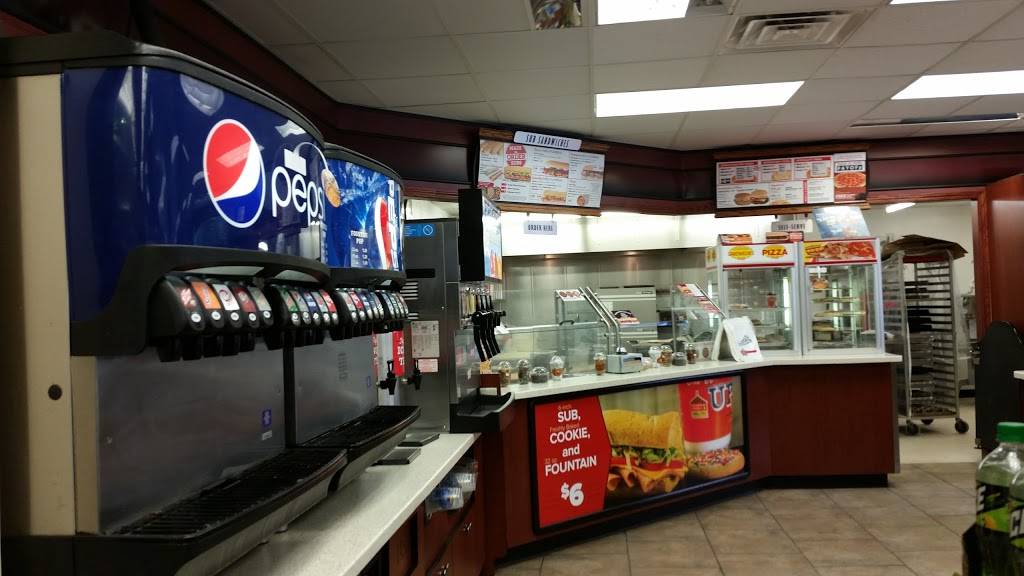 Caseys | meal takeaway | 4124 W Chestnut Expy, Springfield, MO 65802, USA | 4178320945 OR +1 417-832-0945