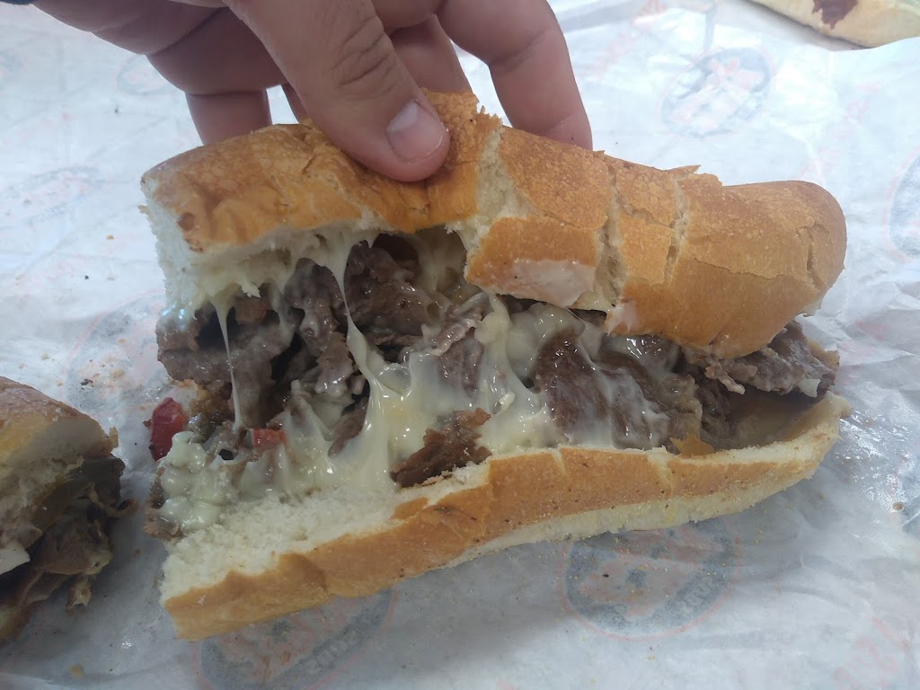 Jersey Mikes Subs | meal takeaway | 21506 Victory Blvd, Woodland Hills, CA 91367, USA | 8186397082 OR +1 818-639-7082