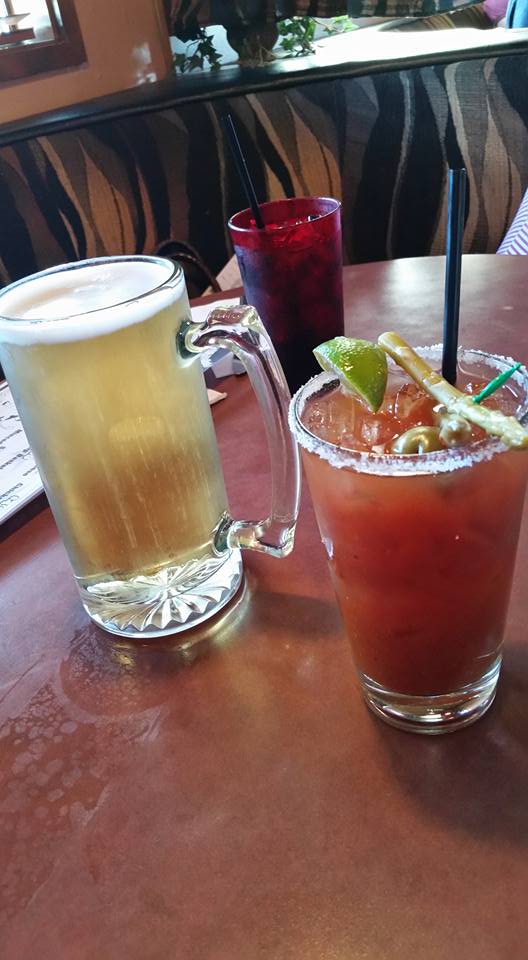 Buzz Inn Steakhouse & Lounge | night club | 1112 N Wenatchee Ave #1534, Wenatchee, WA 98801, USA | 5096637777 OR +1 509-663-7777