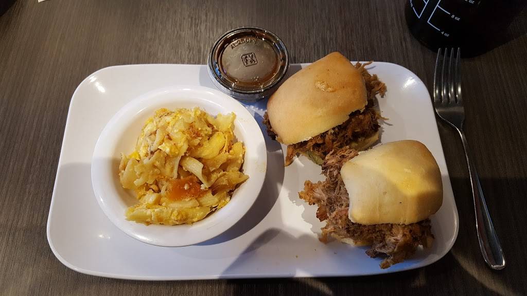 Urban Cookhouse | restaurant | 1490 Northbank Pkwy #110, Tuscaloosa, AL 35406, USA | 2055616999 OR +1 205-561-6999