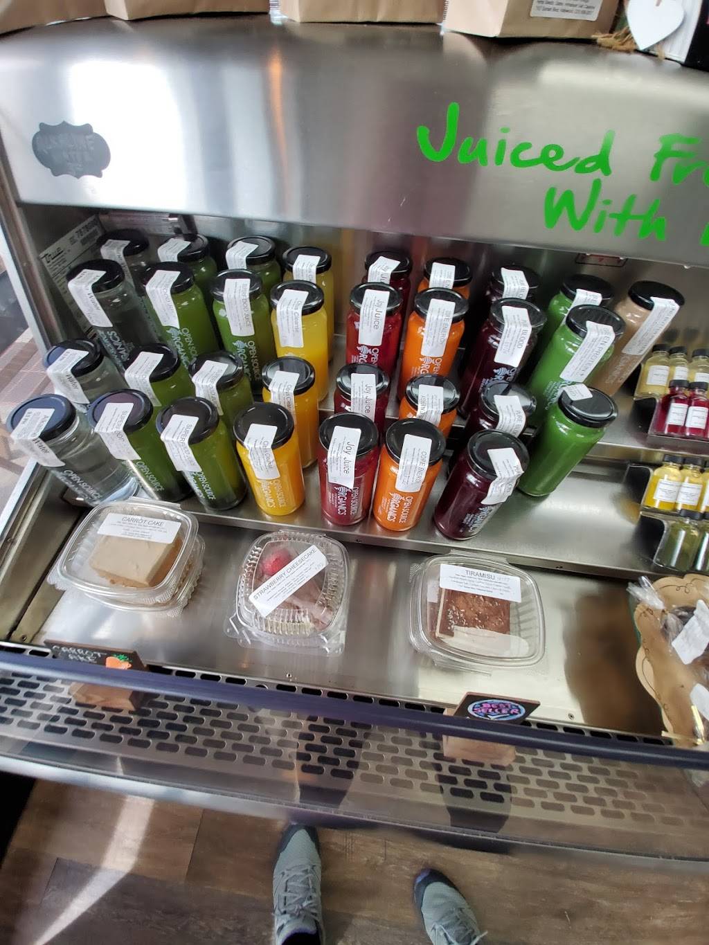 Open Source Organics | restaurant | 7107 Sunset Blvd, Los Angeles, CA 90046, USA | 3238062072 OR +1 323-806-2072