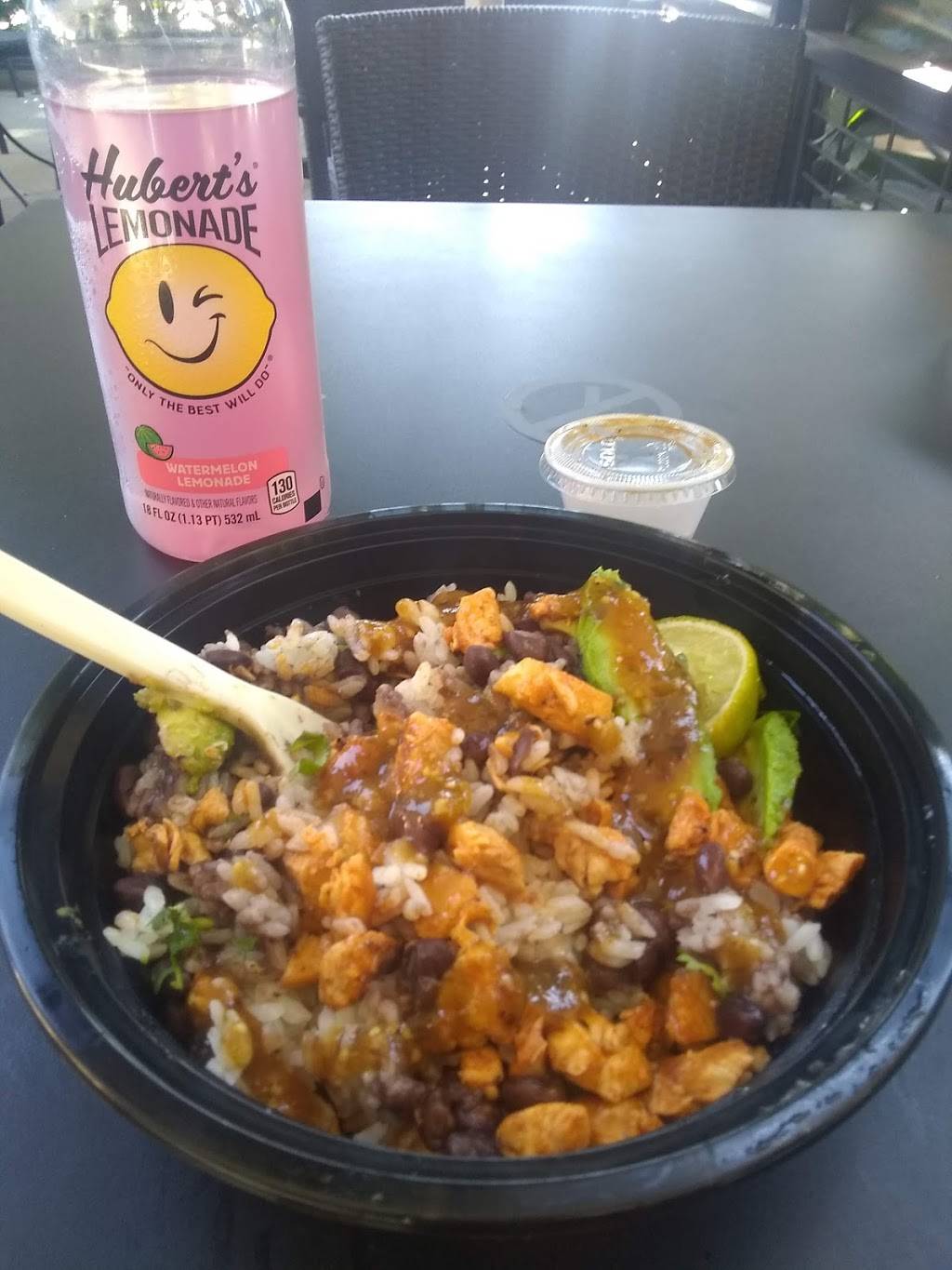 Maravilla Latin Cuisine | restaurant | 11395 N Bradley Dr, Pacoima, CA 91331, USA | 3107606918 OR +1 310-760-6918