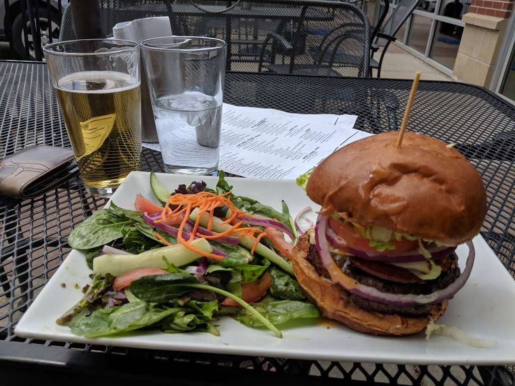 The Pint Room | restaurant | 2620 W Belleview Ave, Littleton, CO 80123, USA | 7202833200 OR +1 720-283-3200