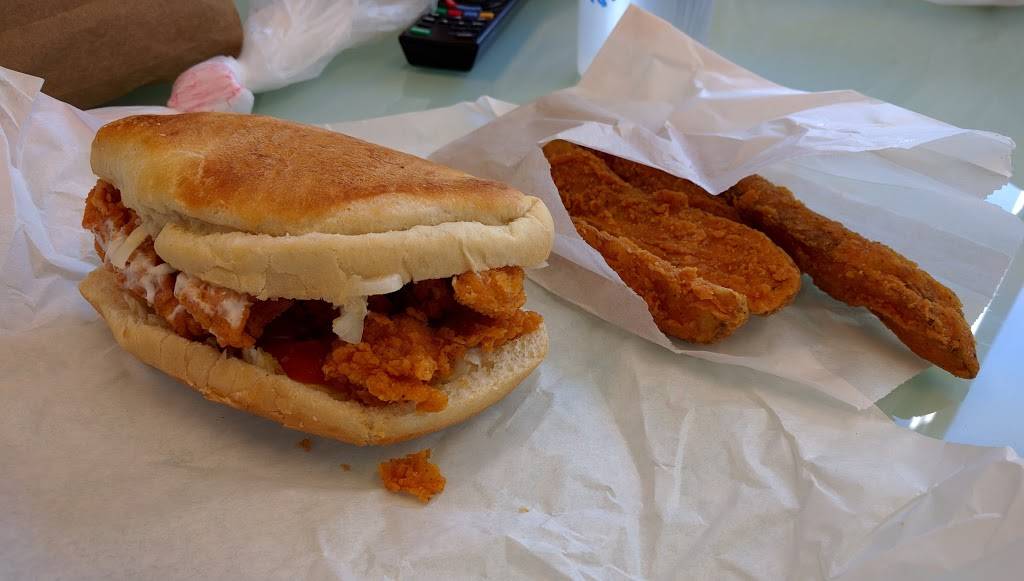 Kevins Fried Chicken | restaurant | 524 W 4500 S, Murray, UT 84123, USA | 8012939559 OR +1 801-293-9559