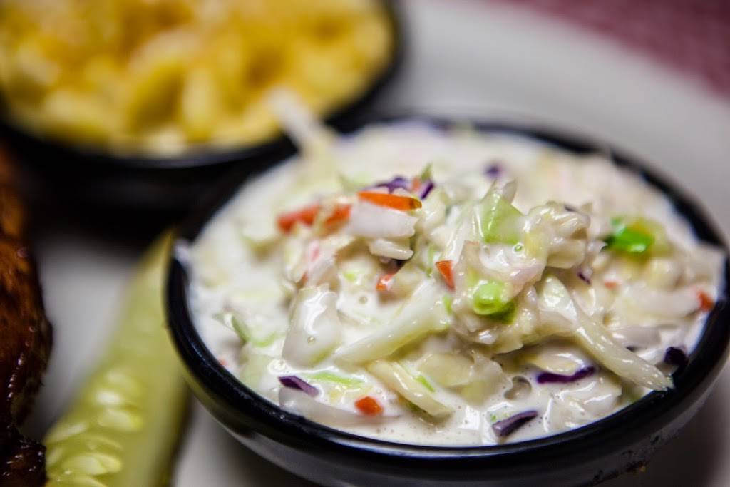 Stonewood Smokehouse Bar & BBQ | restaurant | 28775 Utica Rd, Roseville, MI 48066, USA | 5867795630 OR +1 586-779-5630