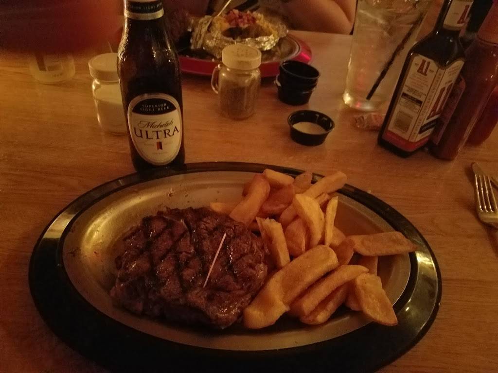 Middleburg Steakhouse & Seafood | restaurant | 7139 Broad St, Middleburg, NC 27556, USA | 2524310350 OR +1 252-431-0350